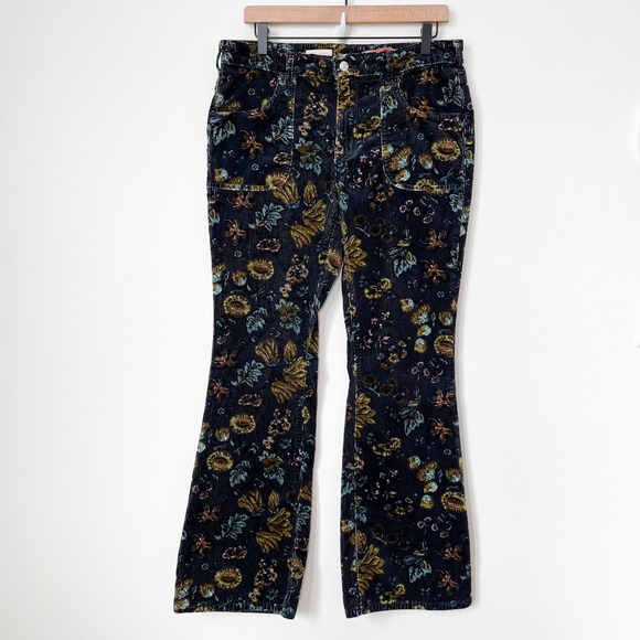 Anthropologie Pilcro The Icon Flare Low Rise Corduroy Jeans Navy Floral Women 31 - Picture 2 of 12